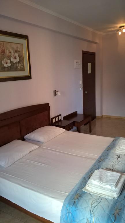 Enalion Apart otel Olympiakí Aktí Dış mekan fotoğraf