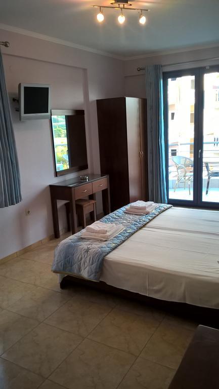 Enalion Apart otel Olympiakí Aktí Dış mekan fotoğraf